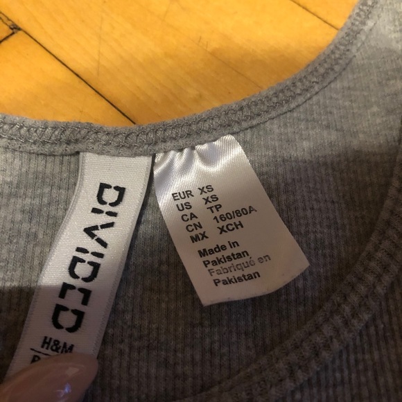 Gray Ribbed Fitted Dress - Picture 2 of 4